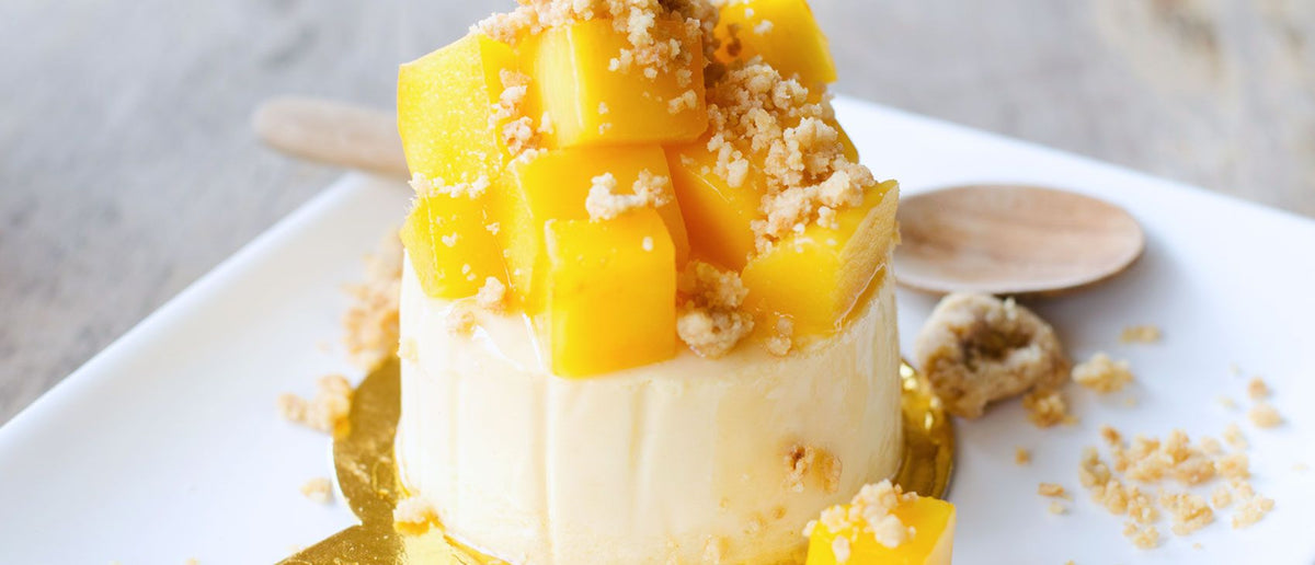 Tarta proteica de mango y yogur sin horno