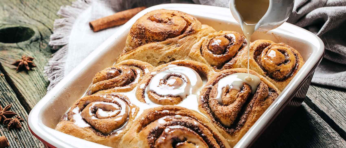 Cinnamon rolls proteicos, esponjosos y deliciosos