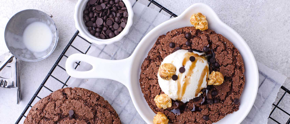 Maxi cookie de avena con helado proteico