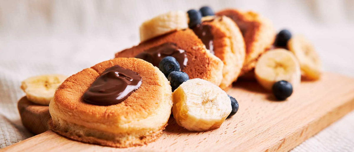 Esponjosos pancakes proteicos de chocolate joy