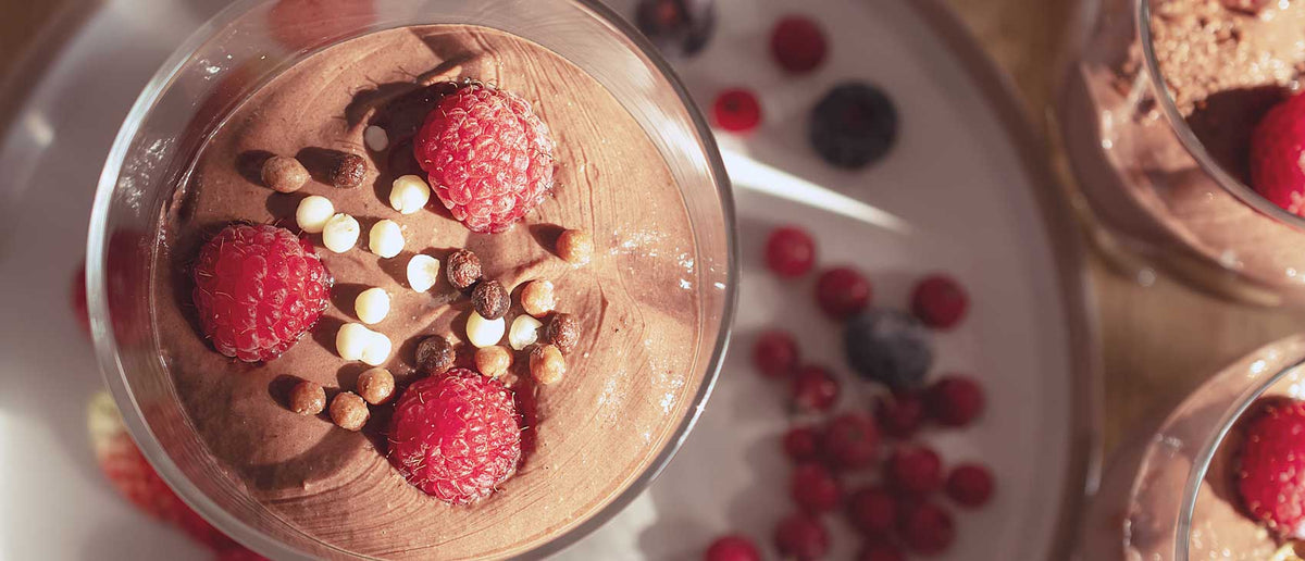 Tiramisú de chocolate proteico, delicioso capa por capa