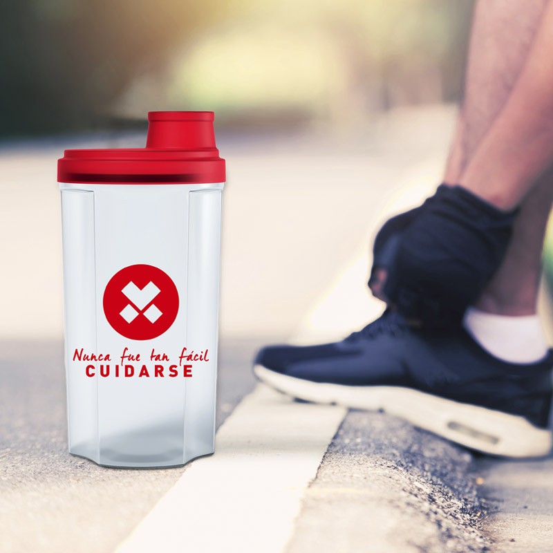 Shaker Blanco y Rojo - Vitamins Protein
